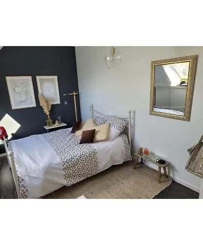 Changé, 10mn Le Mans 72 宾馆